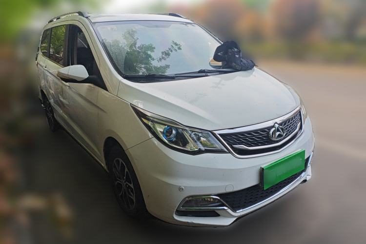 Used CHANGAN KAICHENG Oushang A600 2017 1.5L Manual Luxury Model Front Right 45 Deg