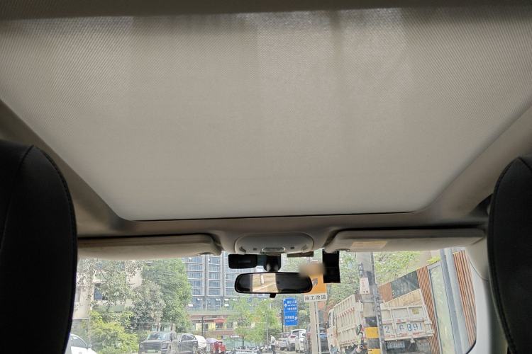 Used Jeep Renegade 2017 180T Automatic High-Energy Version Headliner