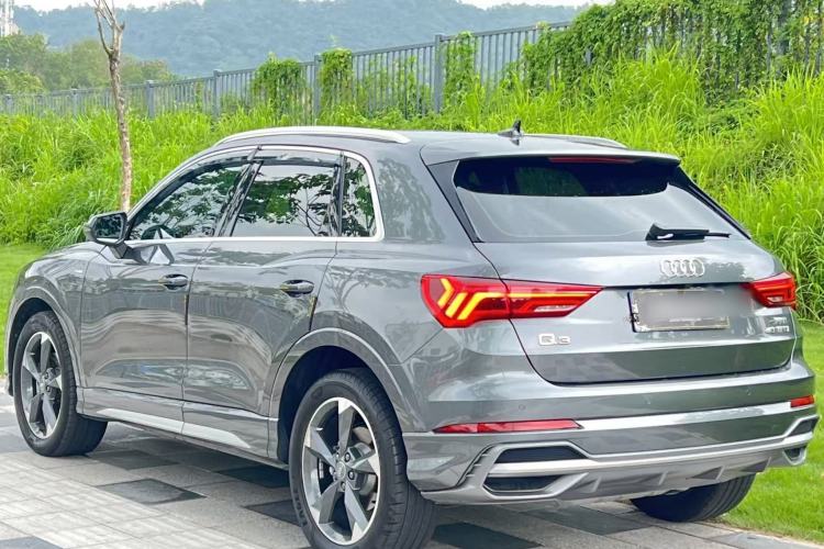 Used Audi Q3 2019 40 TFSI Fashion Dynamic Model