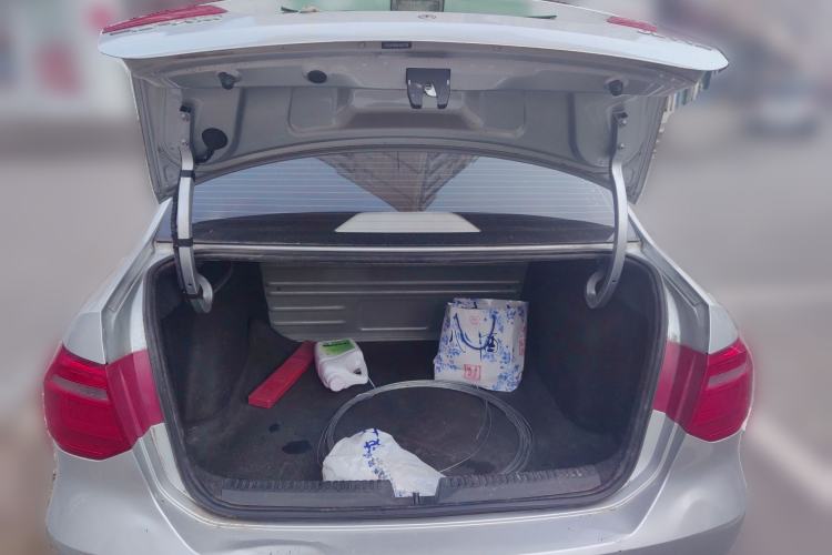 Used Volkswagen Jetta 2015 1.4L Manual Fashion Model
