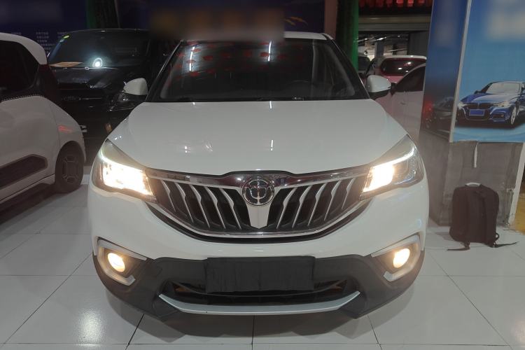 Used Brilliance V3 2017 1.5L Manual Smart Model
