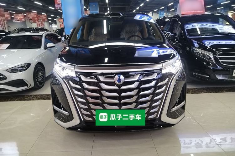 Used Denza D9 2025 DM-i Intelligent Drive 1020 Four-Wheel Drive Flagship Model