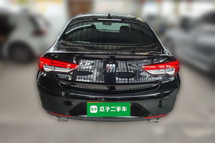 Used Buick Regal 2024 28T Luxury Edition Rear