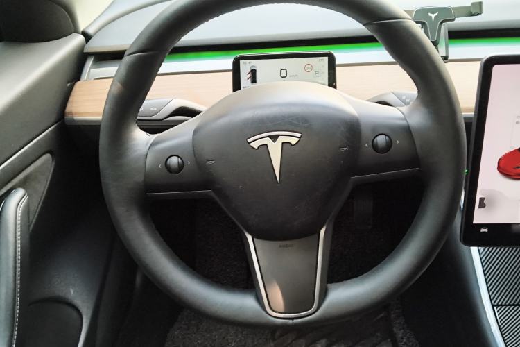 Used Tesla Model 3 2019 Standard Range Rear-Drive Upgraded Version Steering Wheel