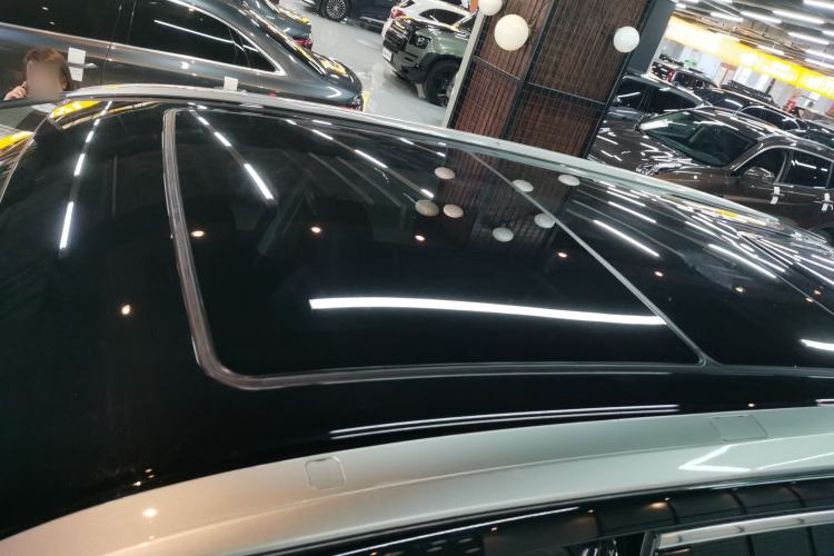 Used Toyota Highlander 2018 2.0T Four-Wheel Drive Luxury Edition 7 Seats China V Emission Standard
