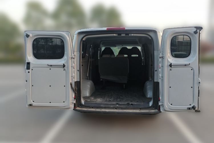 Used SAIC MAXUS Dana V1 2025 Low-Roof Multi-Function Version 42 kWh Trunk