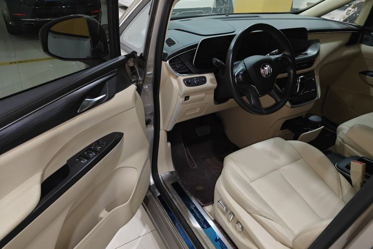 Used Buick GL8 2023 ES Lu Zun Deluxe Model
