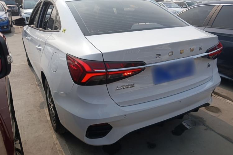 Used Roewe i5 2021 1.5L CVT Platinum Edition
