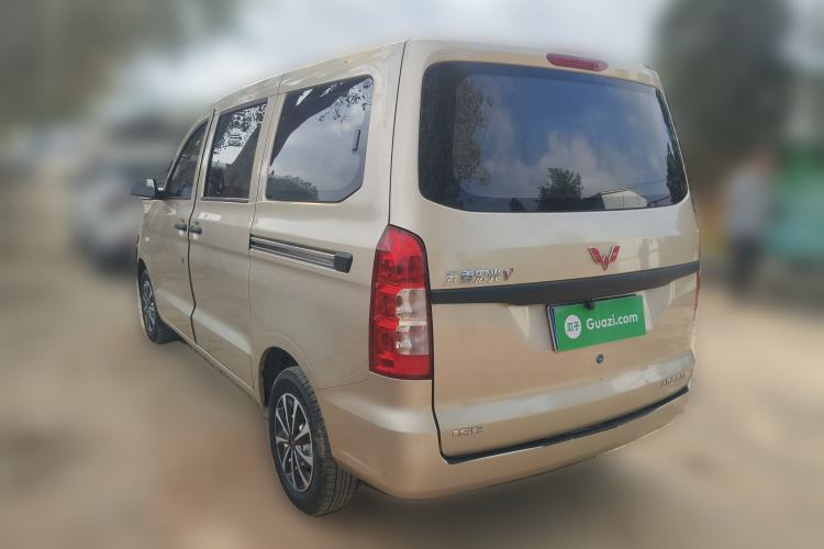 Used Wuling Hongguang V 2022 1.5L Jingqu Version Hydraulic Power Steering LAR