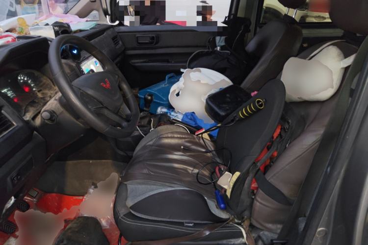 Used Wuling Hongguang PLUS 2020 1.5L Manual Standard Edition 5 Seats