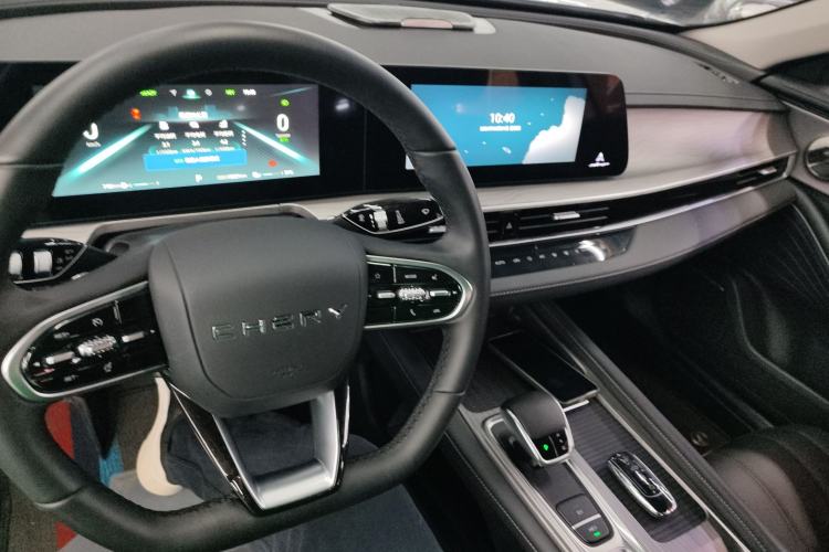 Used Chery Fengyun A8 2025 Model 70km Standard Version