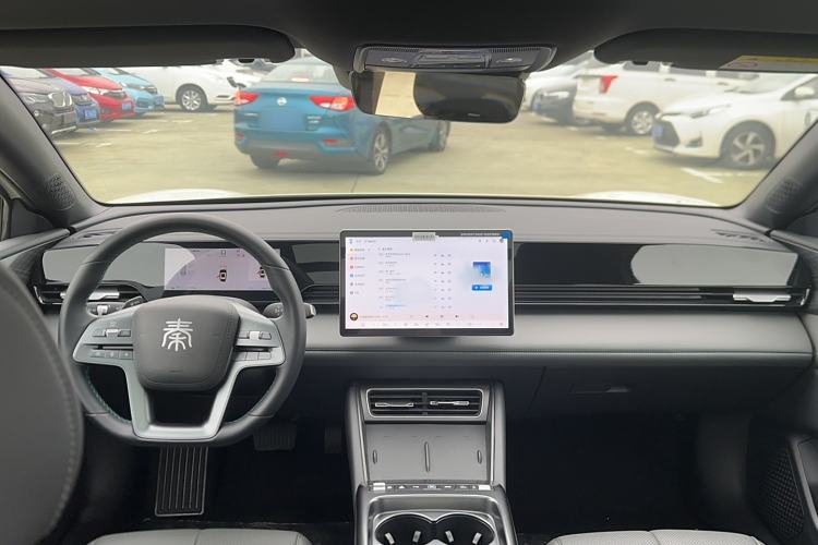 Used BYD Qin L 2025 EV 545KM Beyond Version
