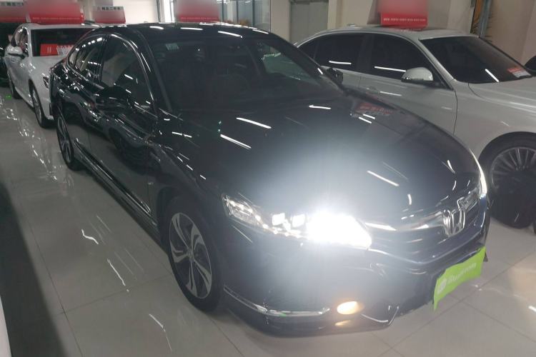 Used Honda Spirior 2017 Hybrid 2.0L Pure Drive Edition
