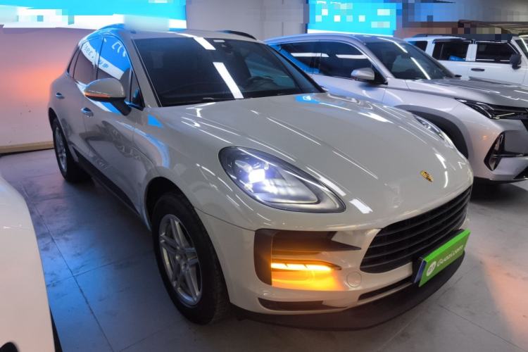 Used Porsche Macan 2021 Macan 2.0T Exterior 1