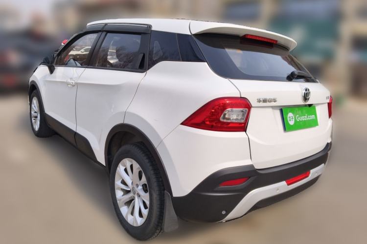 Used Brilliance V3 2015 1.5L Manual Elite Model
