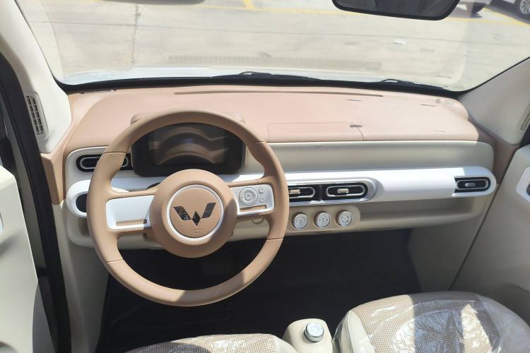 Used Wuling Hongguang MINIEV 2024 3rd Generation 215km Youth Edition