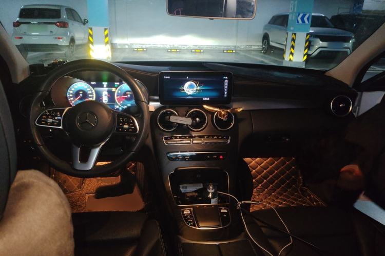 Used Mercedes-Benz C-Class 2019 Restyled C 260 L Sport Edition Center Console