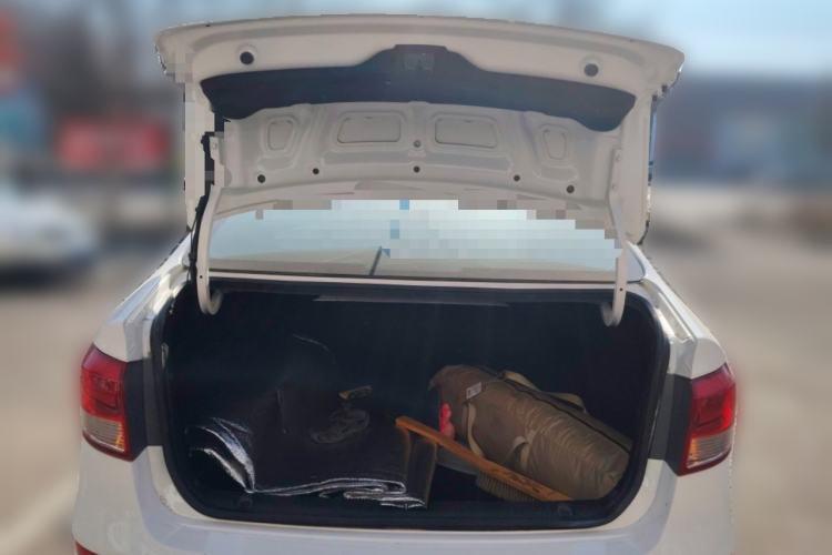 Used Kia K2 2015 Sedan 1.4L MT GLS