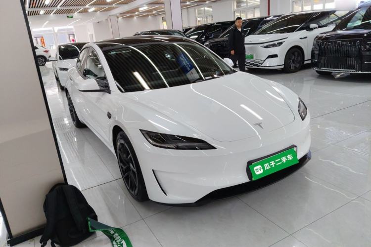 Used Tesla Model 3 2024 High-Performance All-Wheel-Drive Version