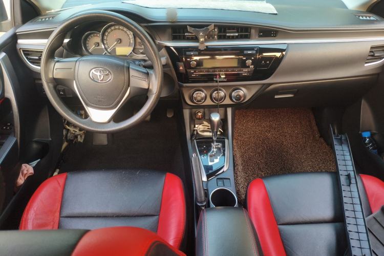 Used Toyota Levin 2014 1.6G CVT Elite Edition Center Console