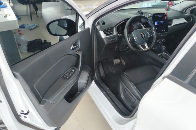 Used Renault Clio 2019 TCe270 Automatic Trendy Model
