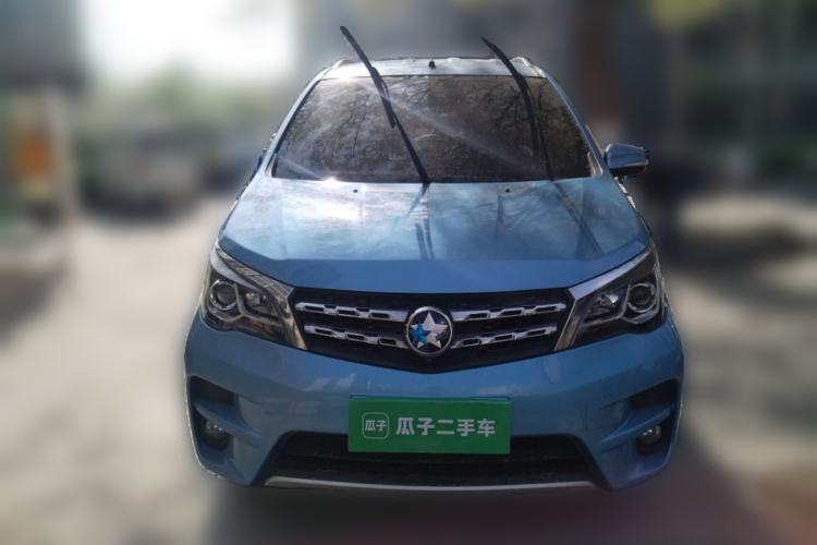 Used Venucia M50V 2017 1.6L XL CVT Luxury Edition
