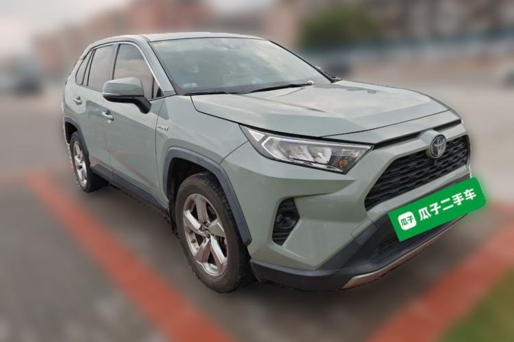 Used Toyota RAV4 2020 Dual-Engine 2.5L E-CVT Two-Wheel Drive Elite Edition Front Right 45 Deg