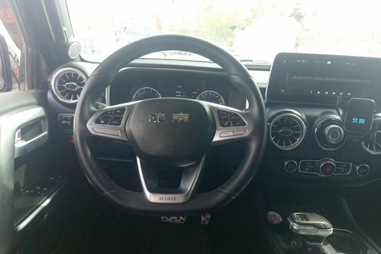 Used BAIC Off-Road BJ40 2020 2.0T Automatic Four-Wheel Drive Urban Hunter Edition Chivalrous Type Steering Wheel