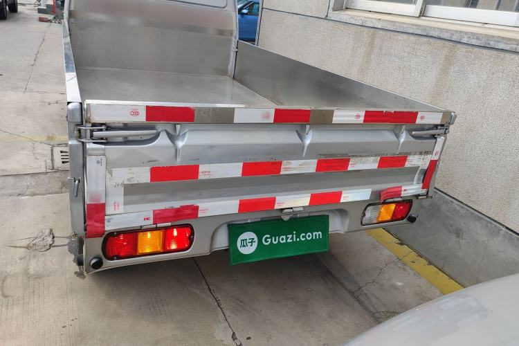 Used Wuling Zhiguang Small Truck 2020 1.2L Single Cab