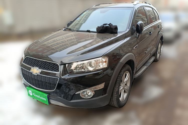 Used Chevrolet Captiva 2012 2.4L 4x4 Flagship Edition 7 Seats