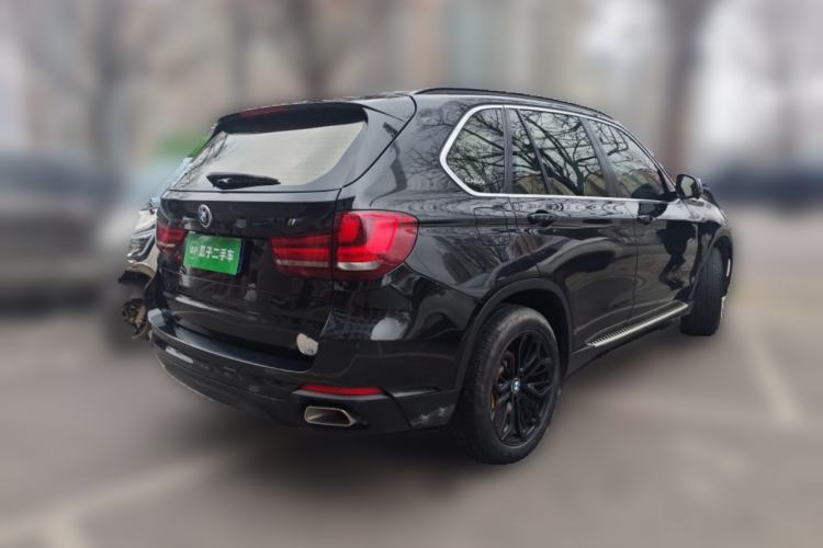 Used BMW X5 2015 xDrive28i
