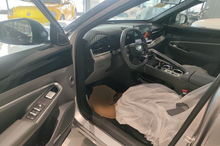 Used Geely Auto Emgrand X7 Sport 2026 Model 1.5TD Joyful
