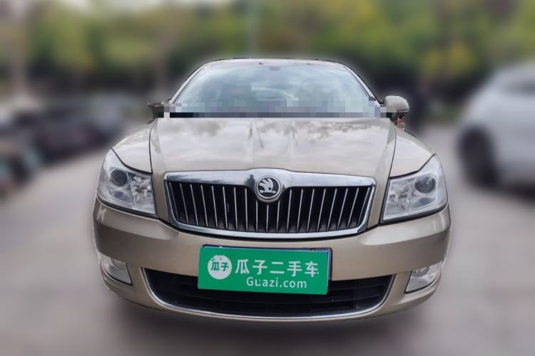 Used Skoda Octavia 2013 1.6L Automatic Yijun Edition Front
