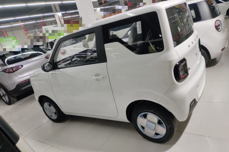 Used Geely Galaxy Panda 2024 Panda Mini 200km Dragon Edition
