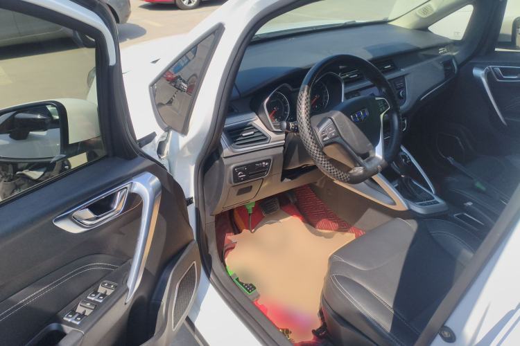 Used Geely Auto Vision X3 2017 1.5L Automatic Luxury Model Driver Seat