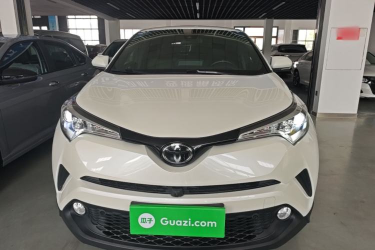Used Toyota C-HR 2018 2.0L Leading with Sunroof China V Standard Front
