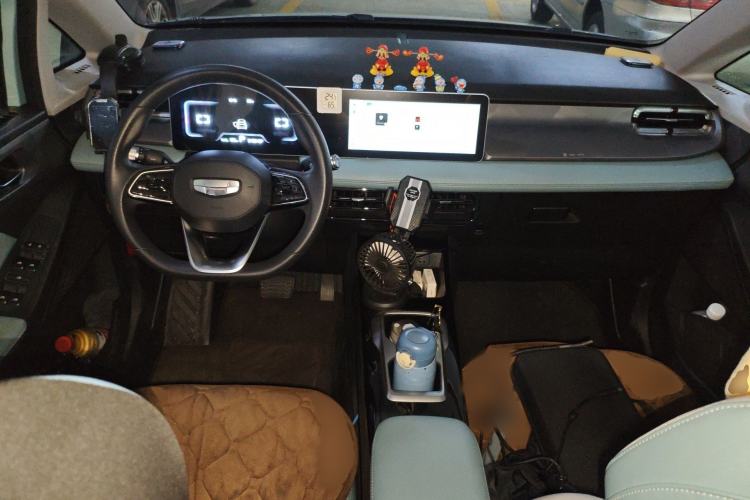 Used Geometry E Firefly 2024 301km Starlight
