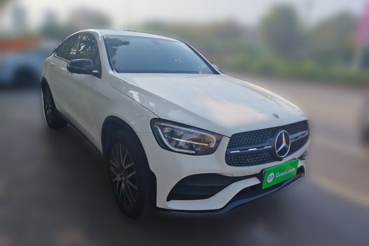 Used Mercedes-Benz GLC Coupe 2023 GLC 260 4MATIC Coupe SUV Front Right 45 Deg