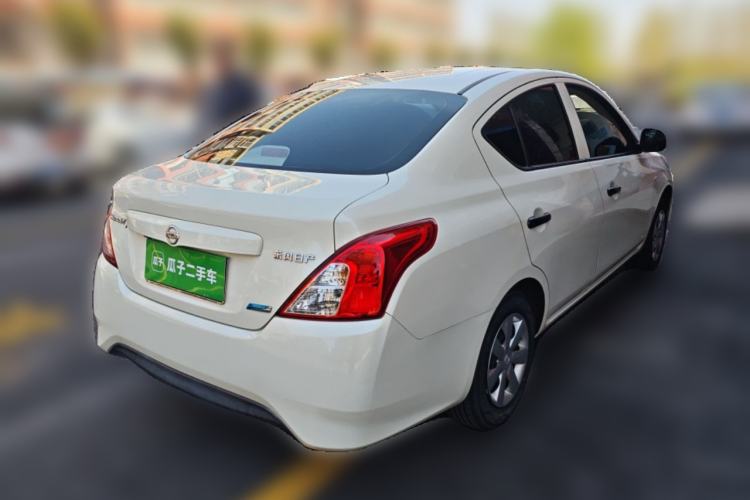 Used Nissan Sunny 2014 1.5XE Manual Comfort Edition

