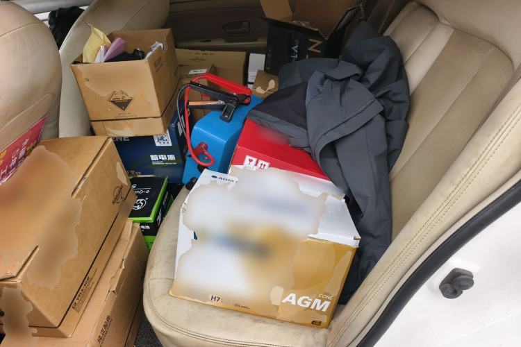 Used Dongfeng Junfeng E11K 2019 Standard Model
