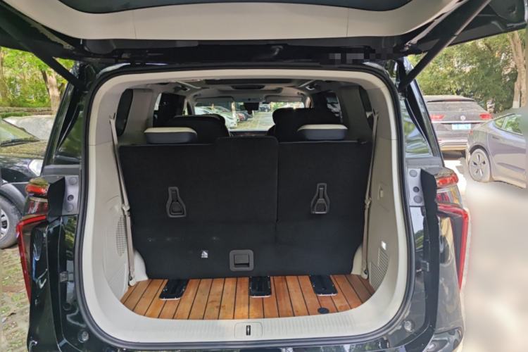 Used SAIC MAXUS G90 2023 2.0T Interstellar Seven-Seater
