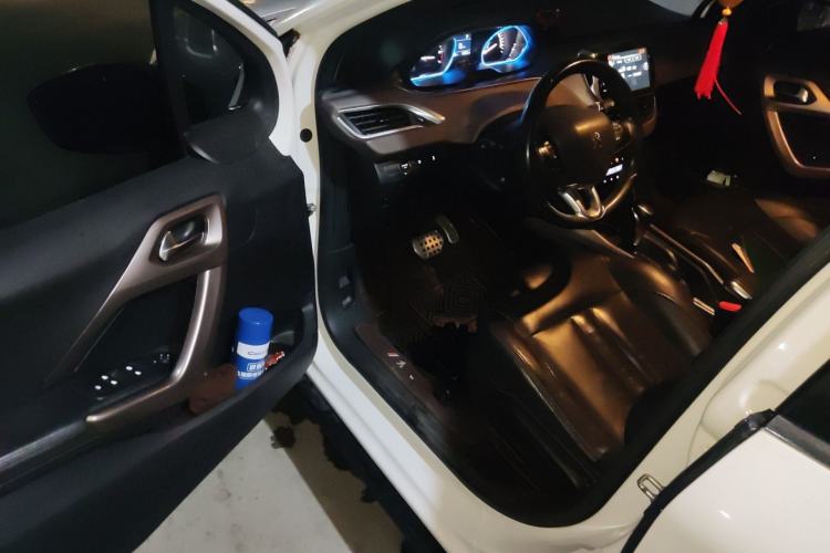 Used Peugeot 2008 2014 1.6L Automatic Navigation Edition Driver Seat