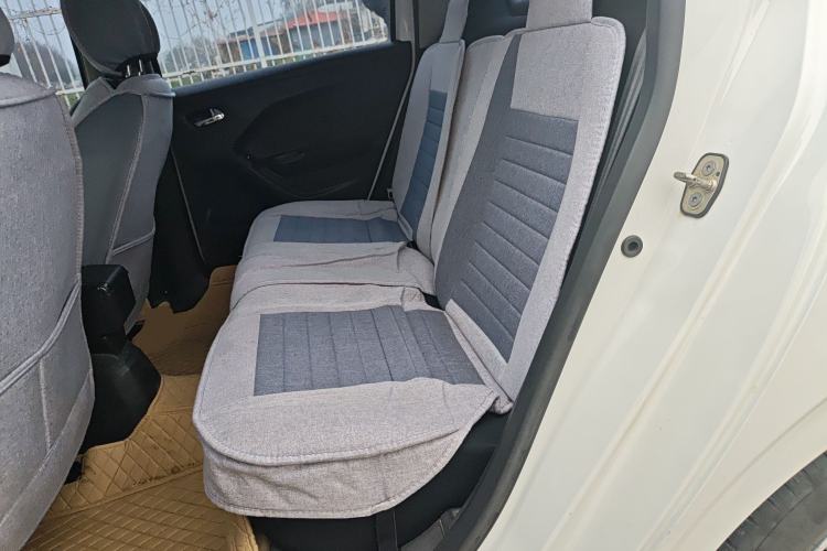 Used Peugeot 301 2014 1.6L Manual Comfort Edition
