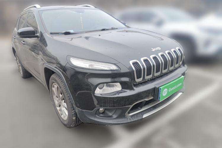 Used Jeep Cherokee 2016 2.4L Superior Edition
