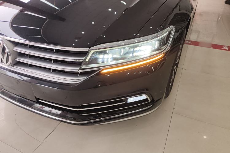 Used Volkswagen Phideon 2018 Revised Version 380TSI Two-Wheel Drive Business Edition