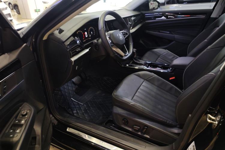 Used Volkswagen Passat 2023 330TSI Starry Elite Edition