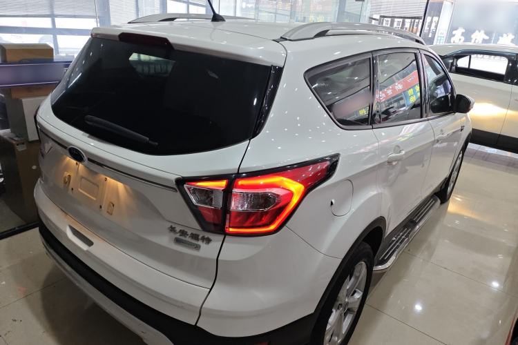 Used Ford Kuga 2017 EcoBoost 180 Two-Wheel-Drive Elite Trim
