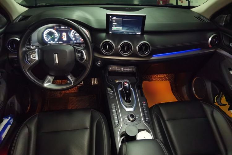 Used Wey VV6 2018 2.0T Two-Wheel-Drive Ultra-Luxury Version China V Standard