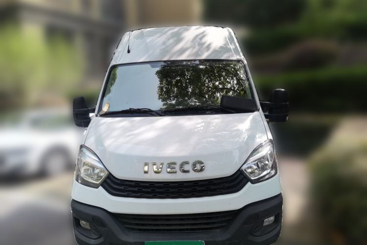 Used Iveco Eurocargo 2021 2.0T Manual Super-Rui Short Wheelbase High-Roof Side-Sliding Door F1A