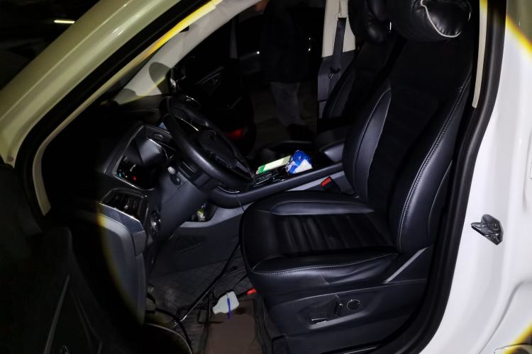 Used Ford Edge 2018 EcoBoost 245 Two-Wheel-Drive Titanium 7-Seater China V Standard
